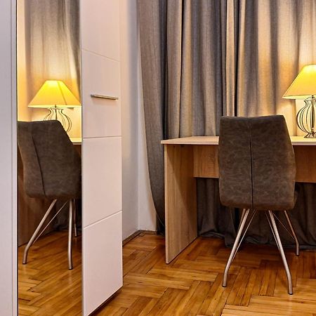 Modern Parkside Garden View Apartment Budapest Esterno foto