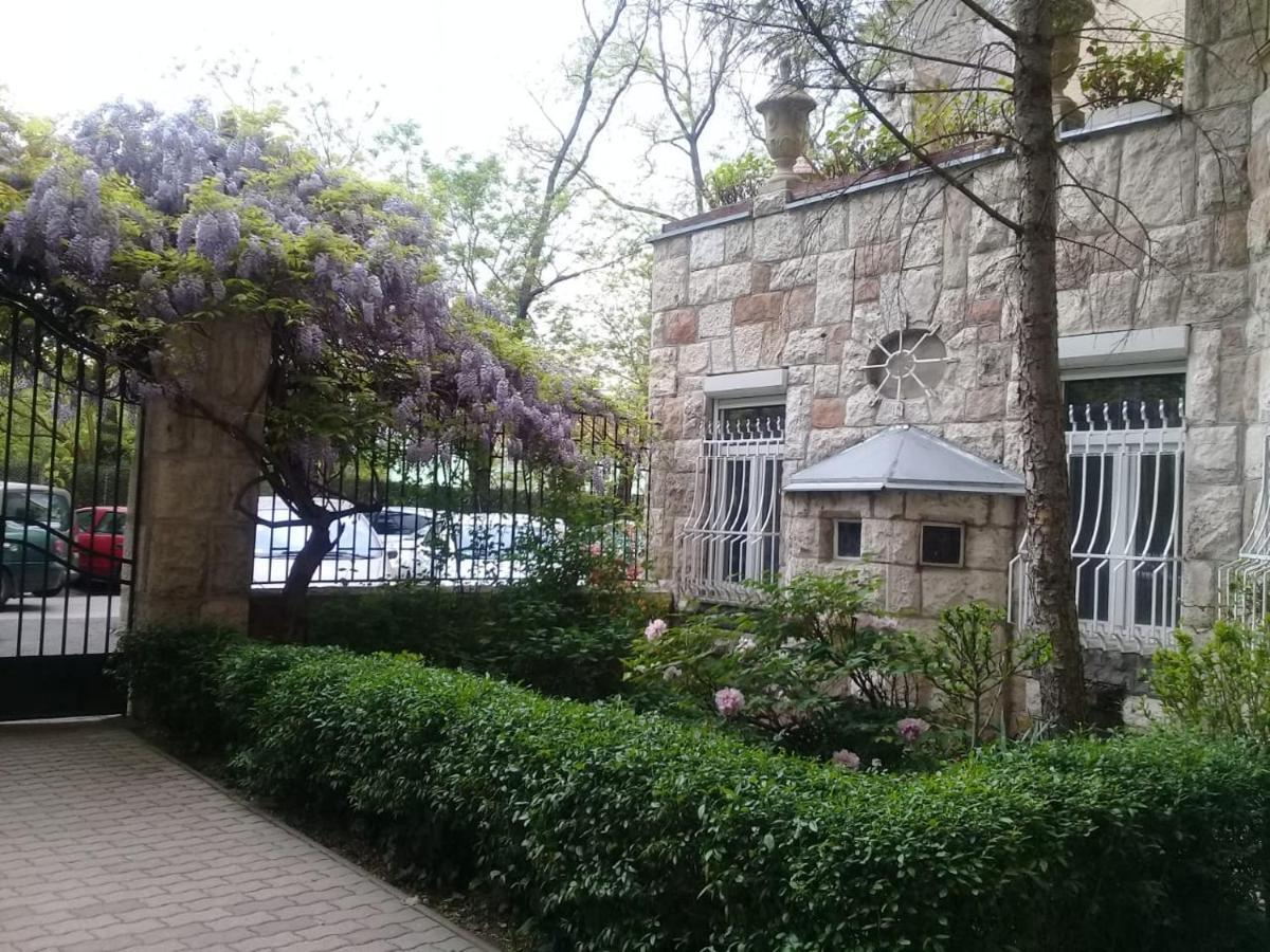 Modern Parkside Garden View Apartment Budapest Esterno foto